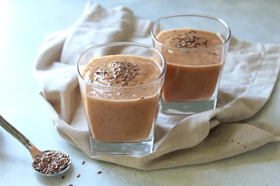 chia, hemp, and flax smoothie